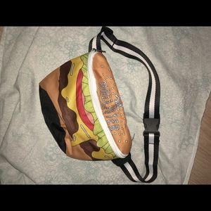 Hollister Fannypack (brand new)